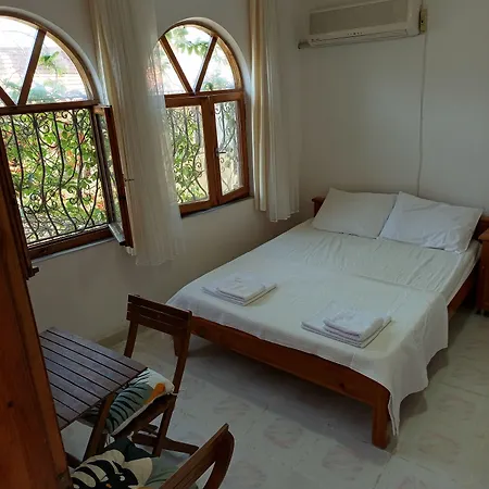 Tan Hotell 3*